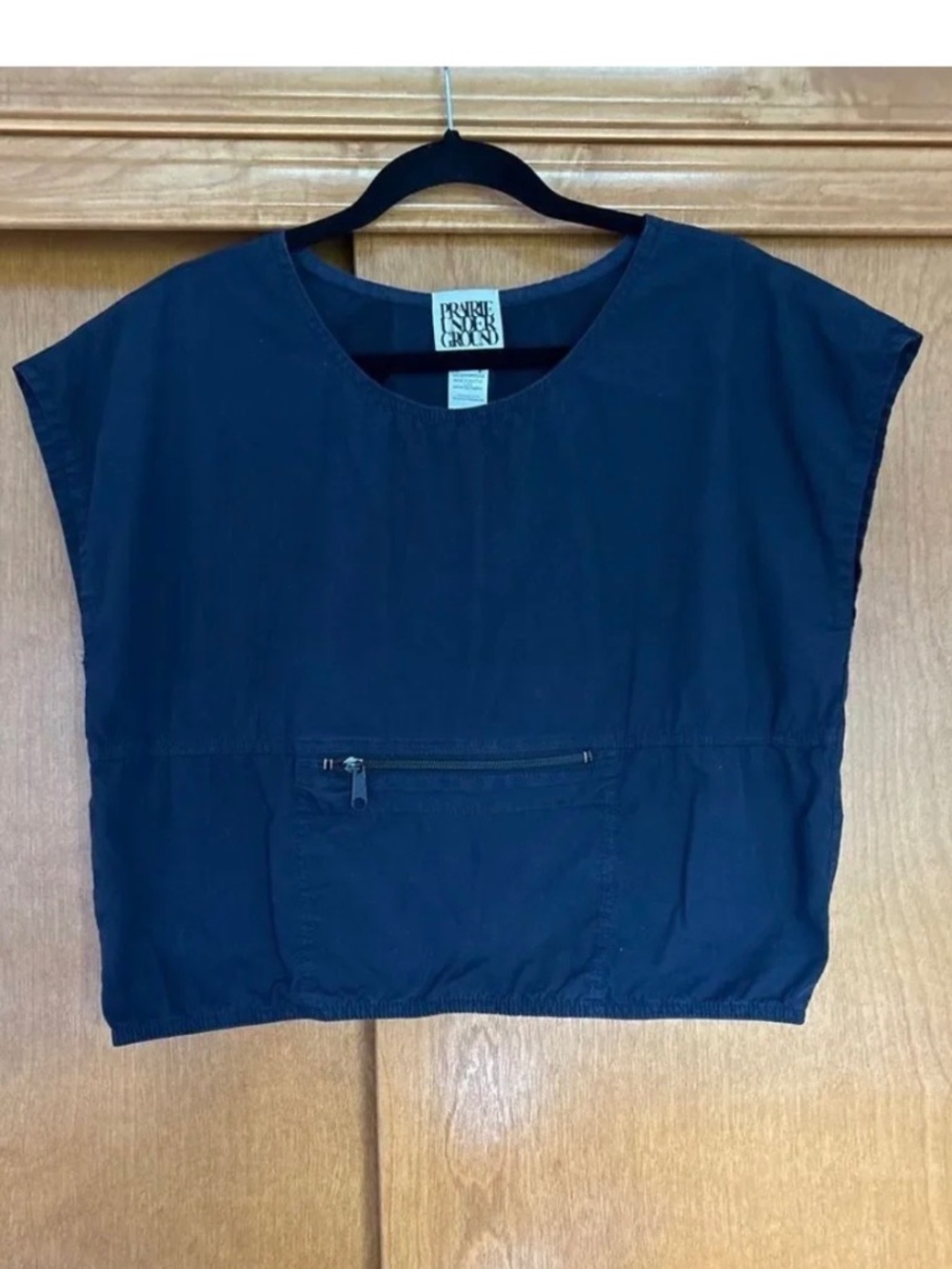 •Prairie Underground Boxy Crop•